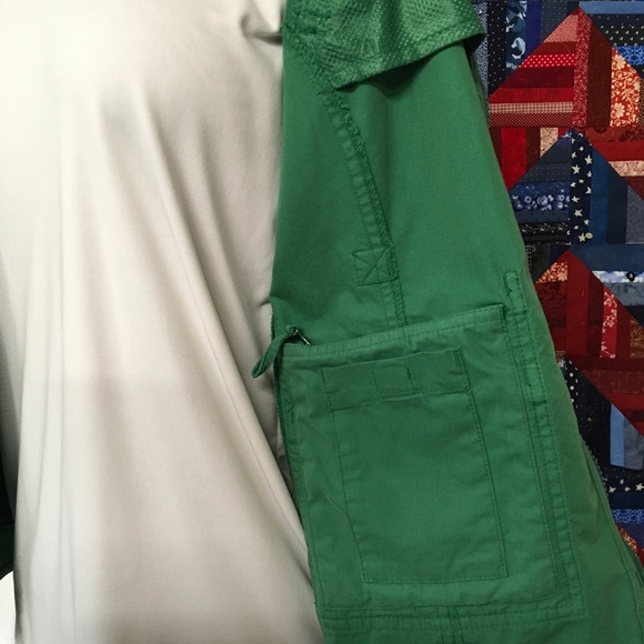 Land's End Gardening Jacket. Green in Size S. - Picture 4 of 7